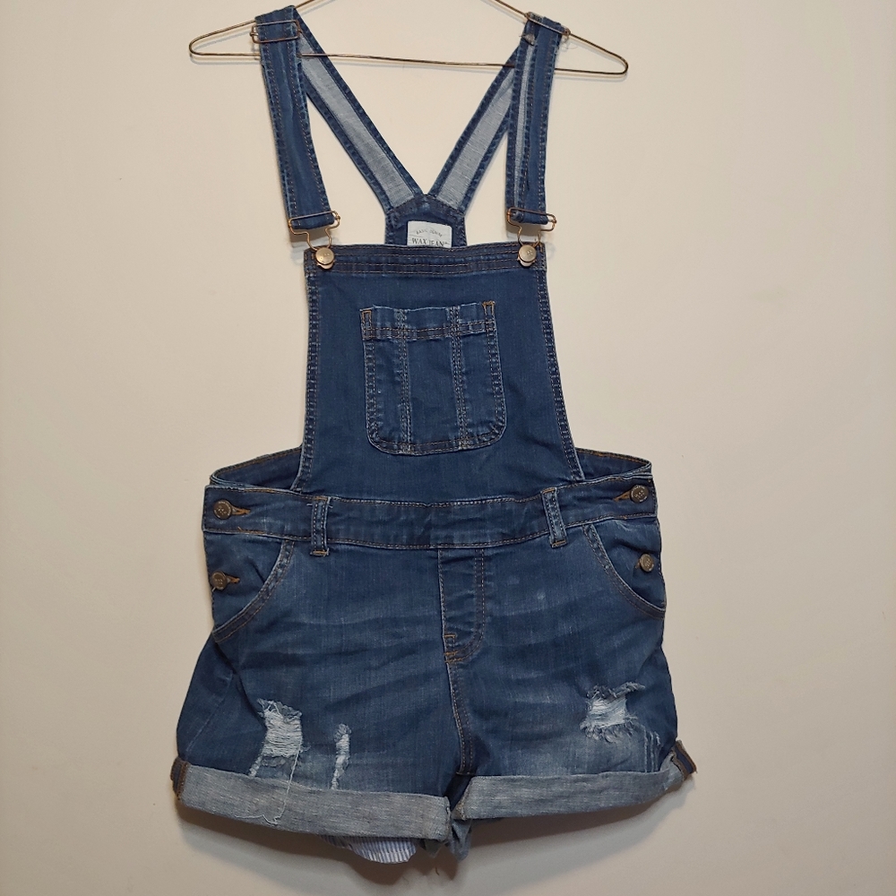 Cute denim short overalls